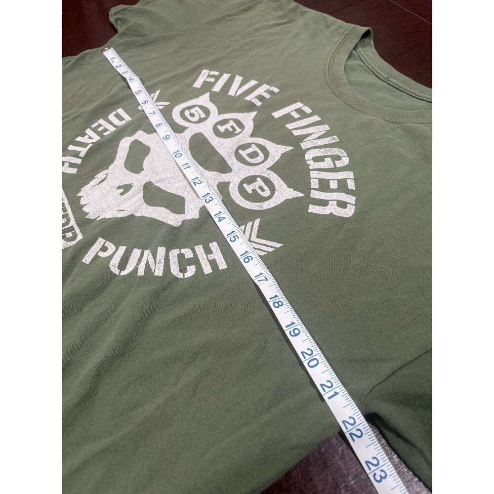 Men's Short Sleeve Green Five Finger Death Punch T-Shirt - Picture 9 of 9